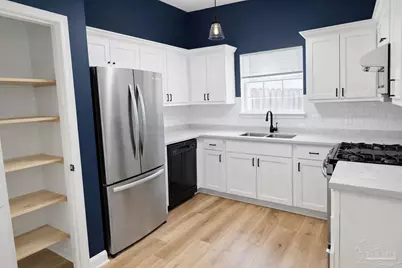 2105 Tucson Ave, Pensacola, FL 32526 - Photo 6