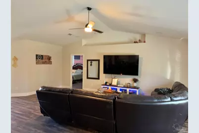 1644 Twin Pines Cir, Cantonment, FL 32533 - Photo 6