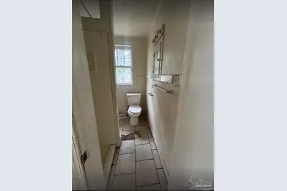 115 N I St, Pensacola, FL 32501 - Photo 10