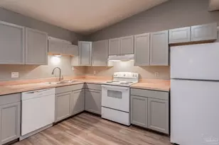 8210 Kipling St, Pensacola, FL 32514 - Photo 1