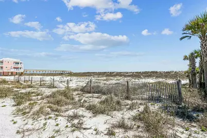 7539 Gulf Blvd, Navarre Beach, FL 32566 - Photo 12