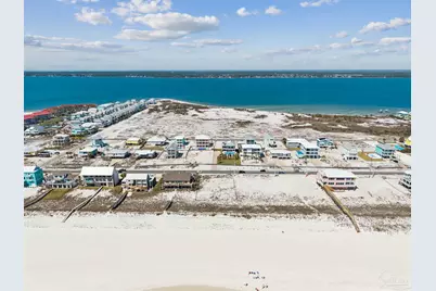 7539 Gulf Blvd, Navarre Beach, FL 32566 - Photo 8