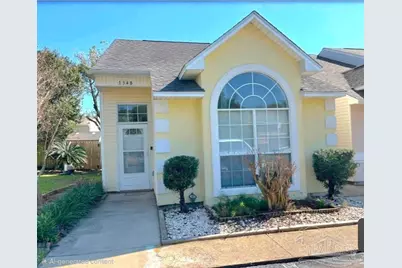 1348 Redwood Ln, Gulf Breeze, FL 32563 - Photo 1