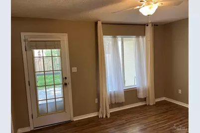 1348 Redwood Ln, Gulf Breeze, FL 32563 - Photo 14