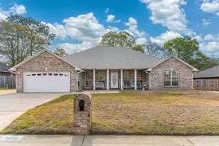 7220 Annandale Dr, Pensacola, FL 32526 - Photo 2