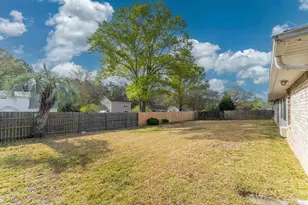 7220 Annandale Dr, Pensacola, FL 32526 - Photo 54