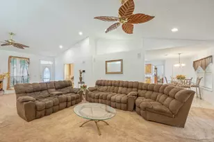 7220 Annandale Dr, Pensacola, FL 32526 - Photo 12