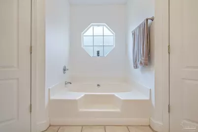 7220 Annandale Dr, Pensacola, FL 32526 - Photo 40