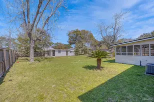 3200 E Avery St, Pensacola, FL 32503 - Photo 54