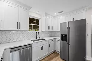 3200 E Avery St, Pensacola, FL 32503 - Photo 14