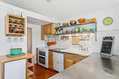 902 Bayou Blvd, Pensacola, FL 32503 - Photo 10