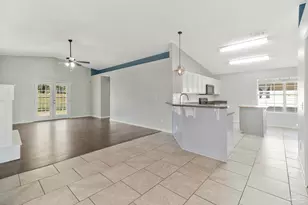 8020 Cayenne Way, Pensacola, FL 32526 - Photo 12