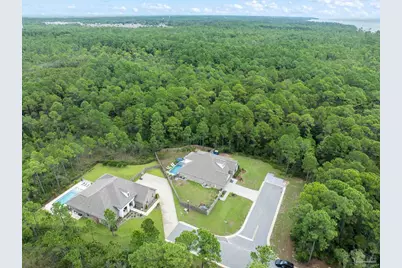 5740 Magnolia Trce, Gulf Breeze, FL 32563 - Photo 2
