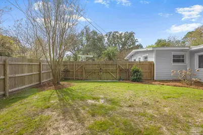 306 Shoreline Dr, Gulf Breeze, FL 32561 - Photo 34