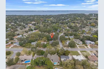 306 Shoreline Dr, Gulf Breeze, FL 32561 - Photo 36