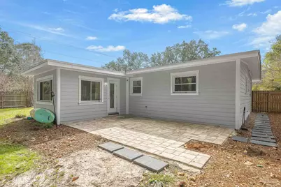 306 Shoreline Dr, Gulf Breeze, FL 32561 - Photo 32