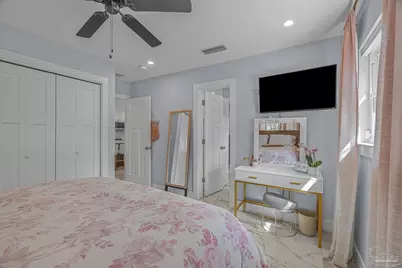 306 Shoreline Dr, Gulf Breeze, FL 32561 - Photo 26