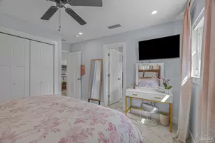 306 Shoreline Dr, Gulf Breeze, FL 32561 - Photo 26