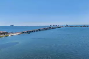 306 Shoreline Dr, Gulf Breeze, FL 32561 - Photo 58