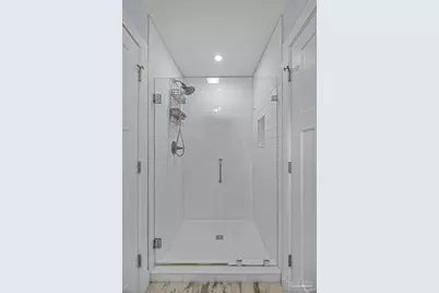 306 Shoreline Dr, Gulf Breeze, FL 32561 - Photo 24