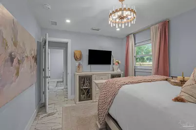 306 Shoreline Dr, Gulf Breeze, FL 32561 - Photo 22