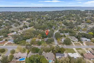306 Shoreline Dr, Gulf Breeze, FL 32561 - Photo 36