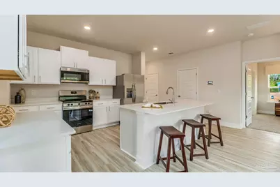 8752 Philippi St, Milton, FL 32583 - Photo 6