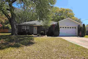 4347 Crosswinds Dr, Milton, FL 32583 - Photo 2