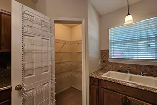 4347 Crosswinds Dr, Milton, FL 32583 - Photo 10