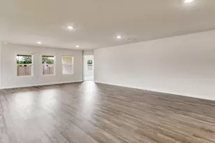 8689 Philippi St, Milton, FL 32583 - Photo 12