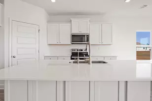 8709 Bluebell St, Milton, FL 32583 - Photo 6