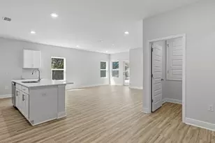 8695 Philippi St, Milton, FL 32583 - Photo 6