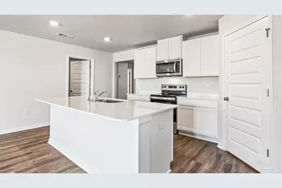 2055 Wiregrass St, Navarre, FL 32566 - Photo 6