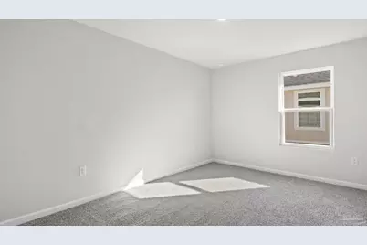 2055 Wiregrass St, Navarre, FL 32566 - Photo 14