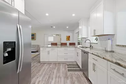 164 Bryn Mawr Blvd, Mary Esther, FL 32569 - Photo 10