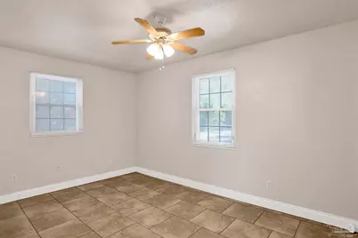 4350 Pine Villa Cir, Pace, FL 32571 - Photo 18