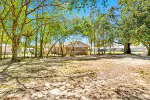 4350 Pine Villa Cir, Pace, FL 32571 - Photo 24