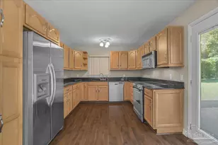 5067 Crestwood Rd, Pensacola, FL 32503 - Photo 10