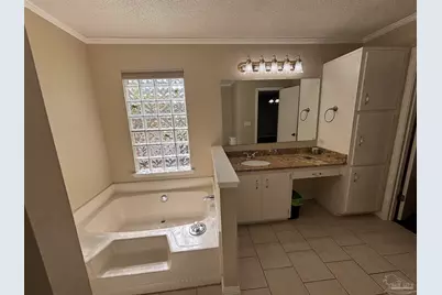 5309 Gillette Way, Milton, FL 32570 - Photo 16