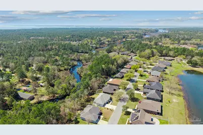 5751 Dunbar Cir, Milton, FL 32583 - Photo 40