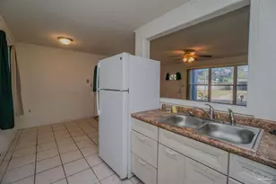 4413 Ellysee Way, Pensacola, FL 32505 - Photo 12