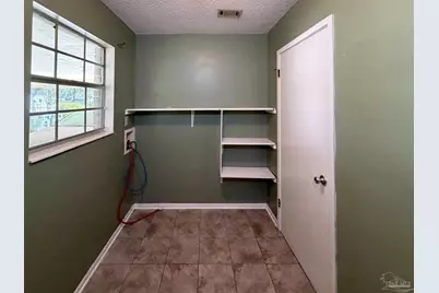 2301 Bobwhite Ln, Pensacola, FL 32534 - Photo 12