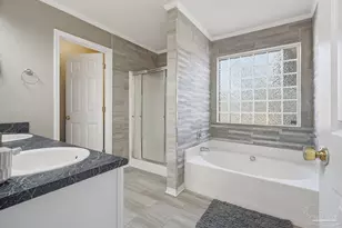 676 Buoy Dr, Pensacola, FL 32507 - Photo 18