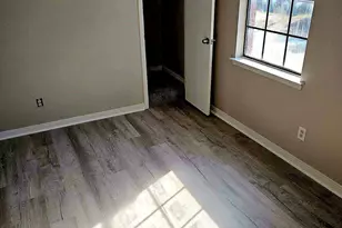 7250 Hilburn Rd, Pensacola, FL 32504 - Photo 4