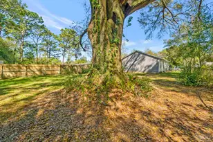 911 Medford Ave, Pensacola, FL 32505 - Photo 46