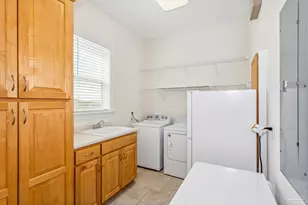 5 Calle Juela, Pensacola Beach, FL 32561 - Photo 24