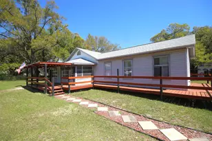 4308 Floridatown Rd, Pace, FL 32571 - Photo 10