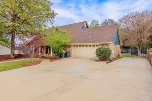 3777 Scenic Ridge Dr, Pensacola, FL 32514 - Photo 2