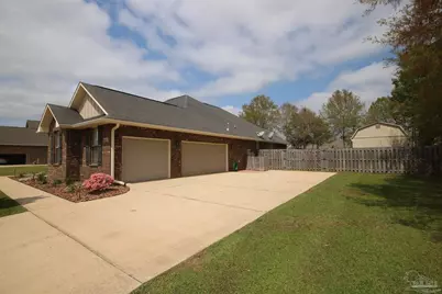 2626 Wildhurst Trl, Pace, FL 32571 - Photo 4