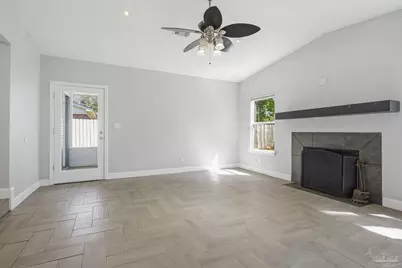1225 Fretz St, Pensacola, FL 32534 - Photo 4
